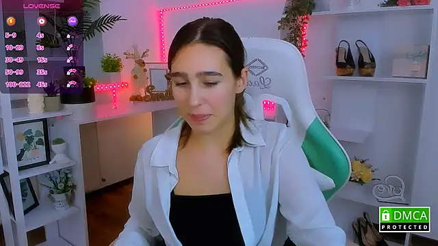 _Eliizabeth_'s cam snapshot