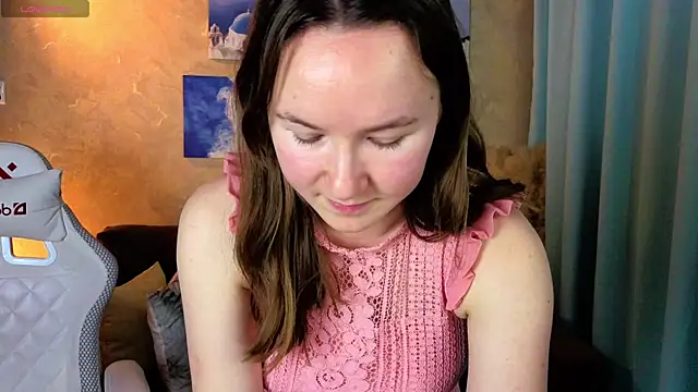 Little_doll_meow's cam snapshot