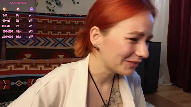 girl_with_snaketatto0's cam snapshot