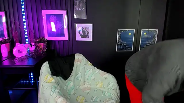 CarmenSoft live sex cam