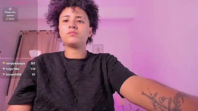 LiaaMoretzz live sex cam