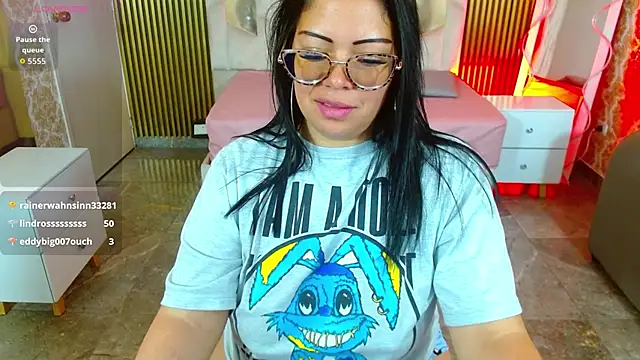 martinna_tay's cam snapshot