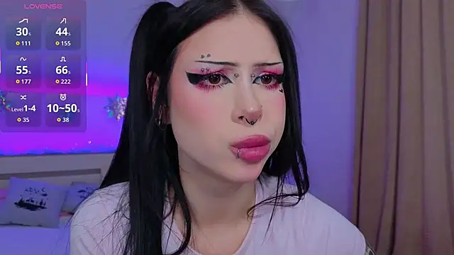 venomeowww__'s cam snapshot