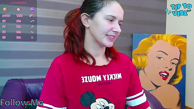 iris_nikhols's cam snapshot