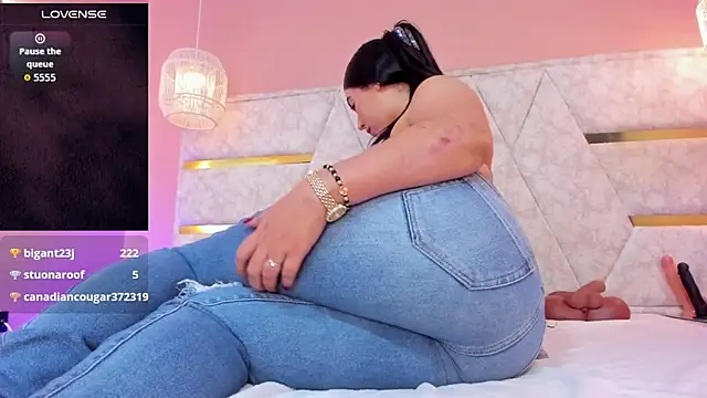 melany_saenz's cam snapshot