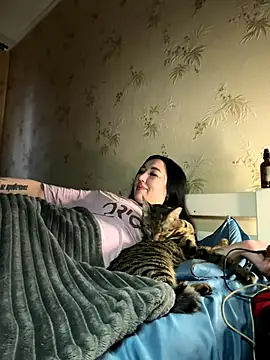 Naughtbaby_2025's cam snapshot