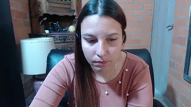 alexia_87's cam snapshot