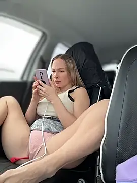 LavenderHot's cam snapshot