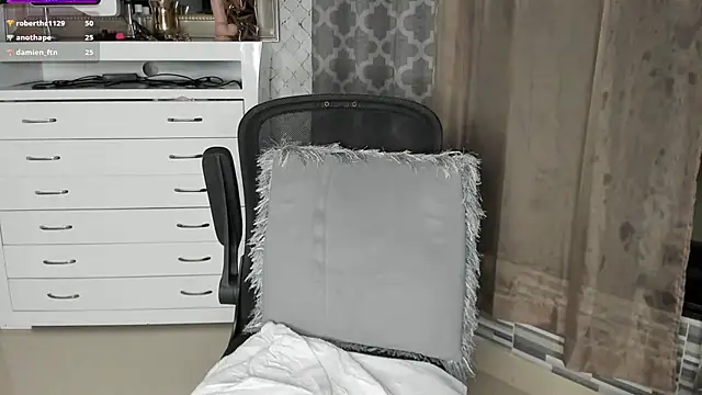 Lissa_Brow's cam snapshot