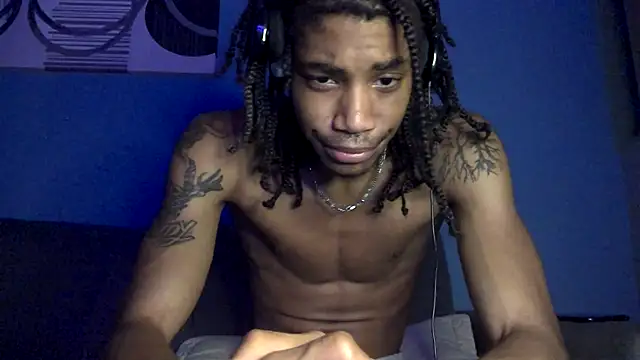 BlackBullTitus live sex cam