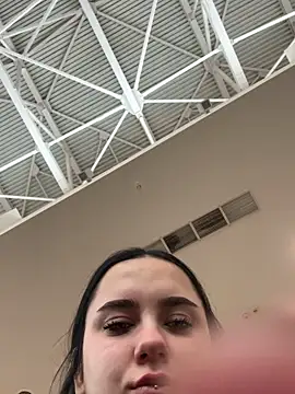 ErikaMurr's cam snapshot