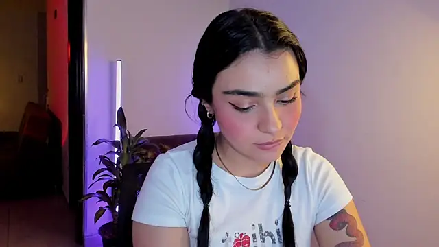 ConnieFontane's cam snapshot