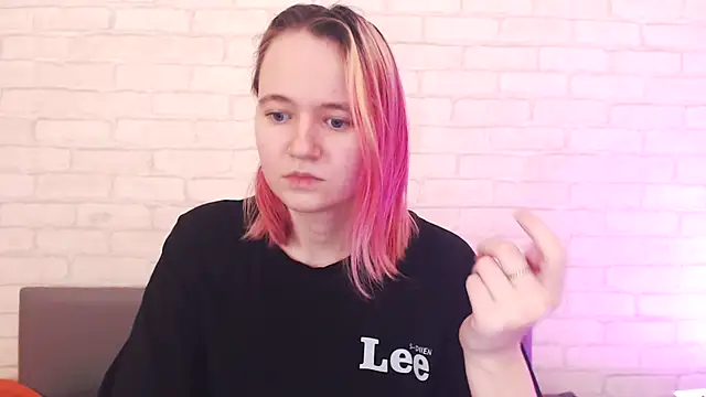 Ericha_Stone's cam snapshot