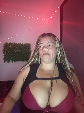 Eva_Luxei's cam snapshot