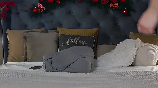 Mia_Swano's cam snapshot