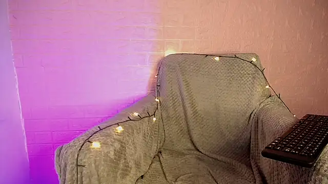 Princess_Mia1126's cam snapshot