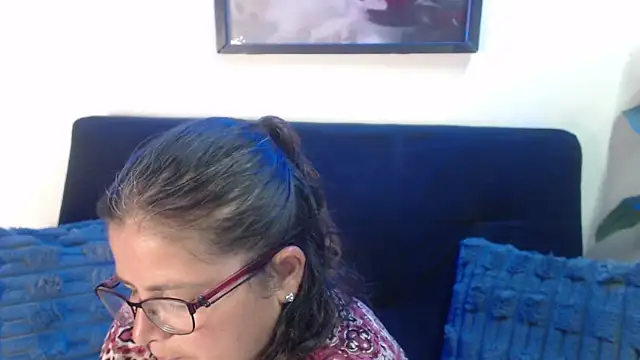 Linda_banks_'s cam snapshot