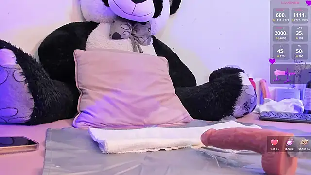 IamSteph13's cam snapshot