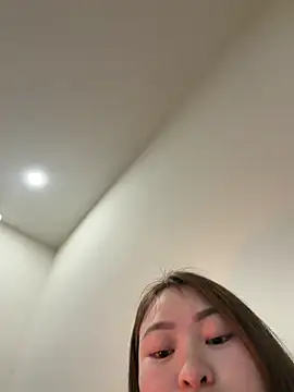 Keira_Keira live sex cam