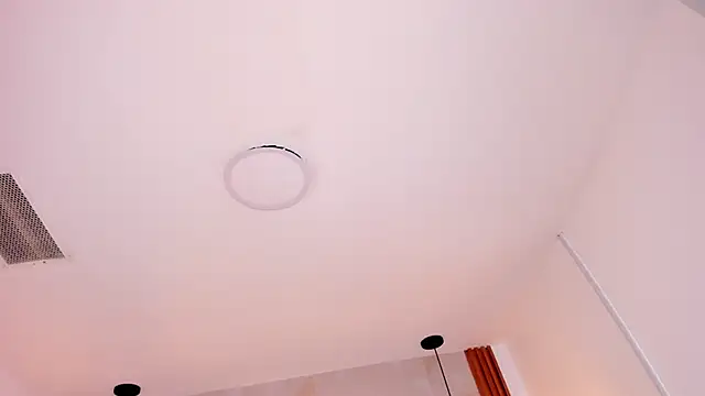 violet_sweet19's cam snapshot