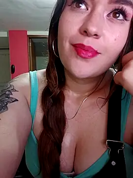 miss_berlyn's cam snapshot