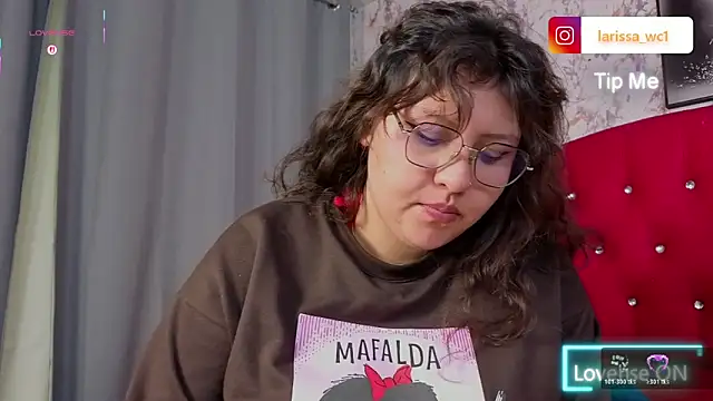 Larissa_Antonella's cam snapshot