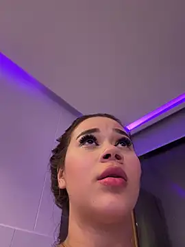 EmilyEvans7's cam snapshot