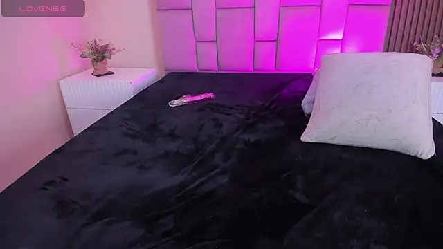 Eclipse_Divina's cam snapshot