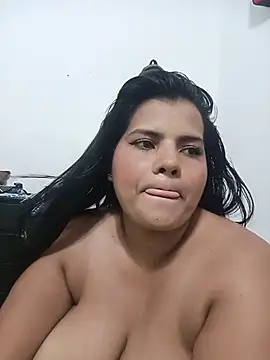 _QueenSofia_'s cam snapshot