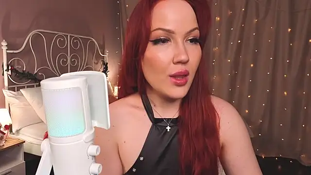 Aleksa_Foxy live sex cam