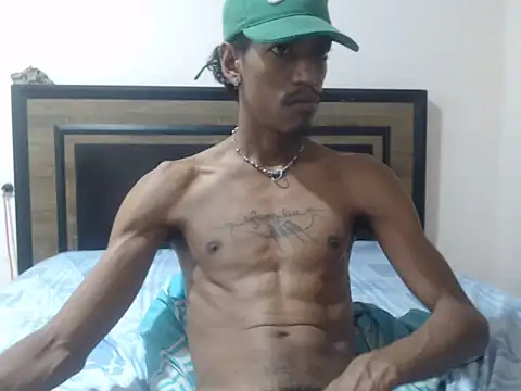 AlbertBigCock live sex cam