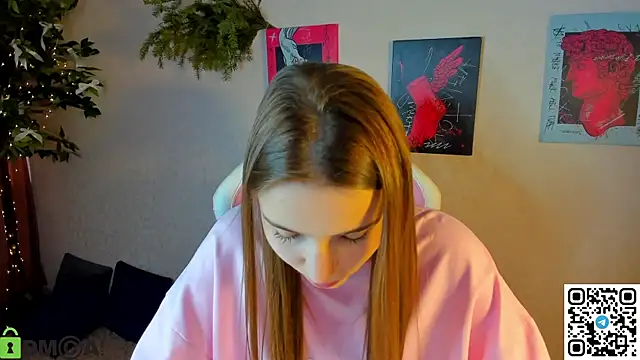 L1na_Reeds live sex cam