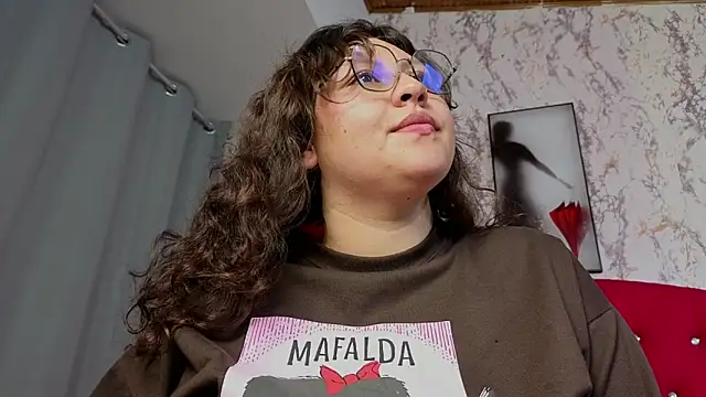 Larissa_Antonella live sex cam