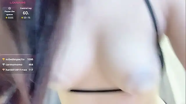 camille-w's cam snapshot