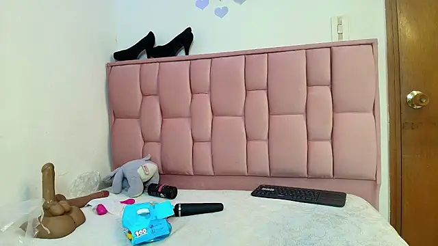 victoria_aphril live sex cam