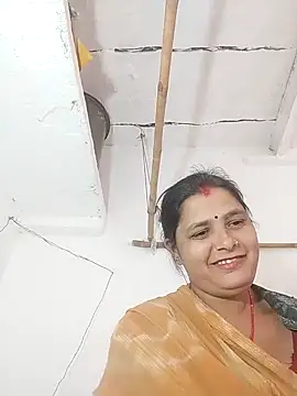 Kuswah_pooja's cam snapshot