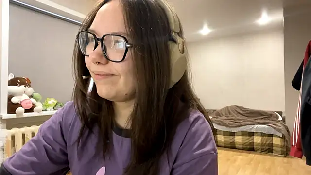 KerriMcbreen live sex cam