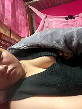 Thanhhuyen001's cam snapshot