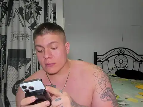 regan_jhonso's cam snapshot