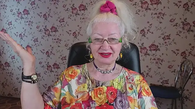 Maya_Mayflower's cam snapshot