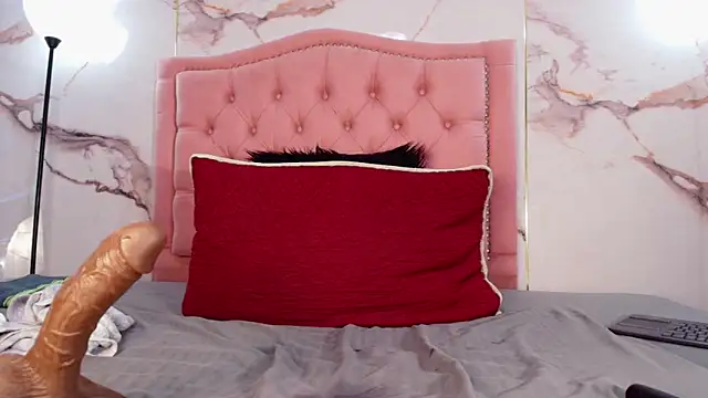 AlyaThompson's cam snapshot