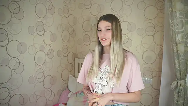 SerinaBinderup's cam snapshot