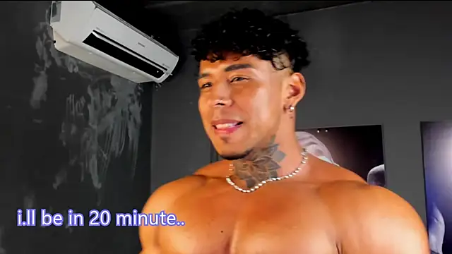 bradley_smith live sex cam