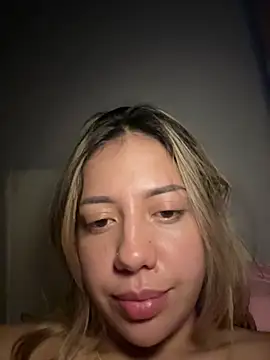 MissCat_'s cam snapshot