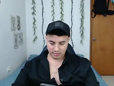 ENZO444_ live sex cam