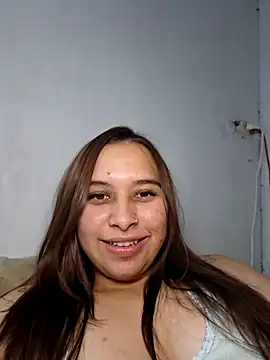 LyssaraVynn's cam snapshot