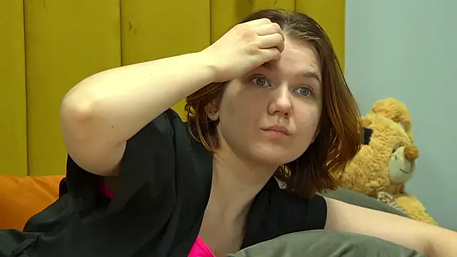 LessySmith's cam snapshot