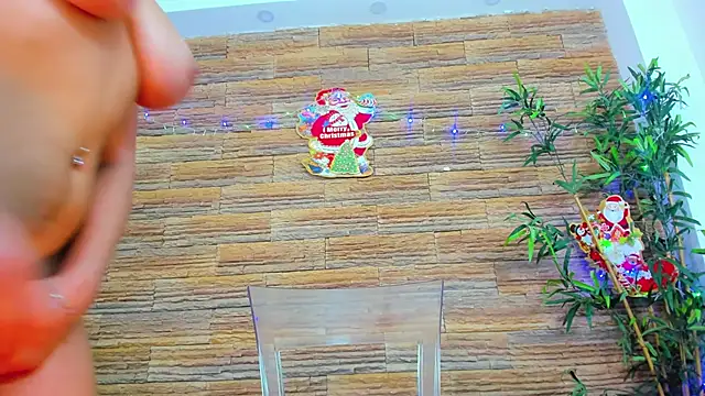 Cupcake_Izzy's cam snapshot