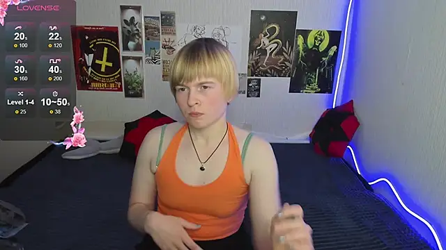 Cattie_w_'s cam snapshot