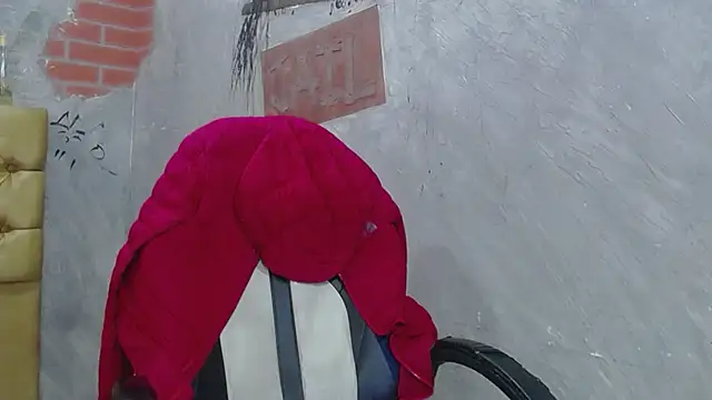 SavageLover_'s cam snapshot